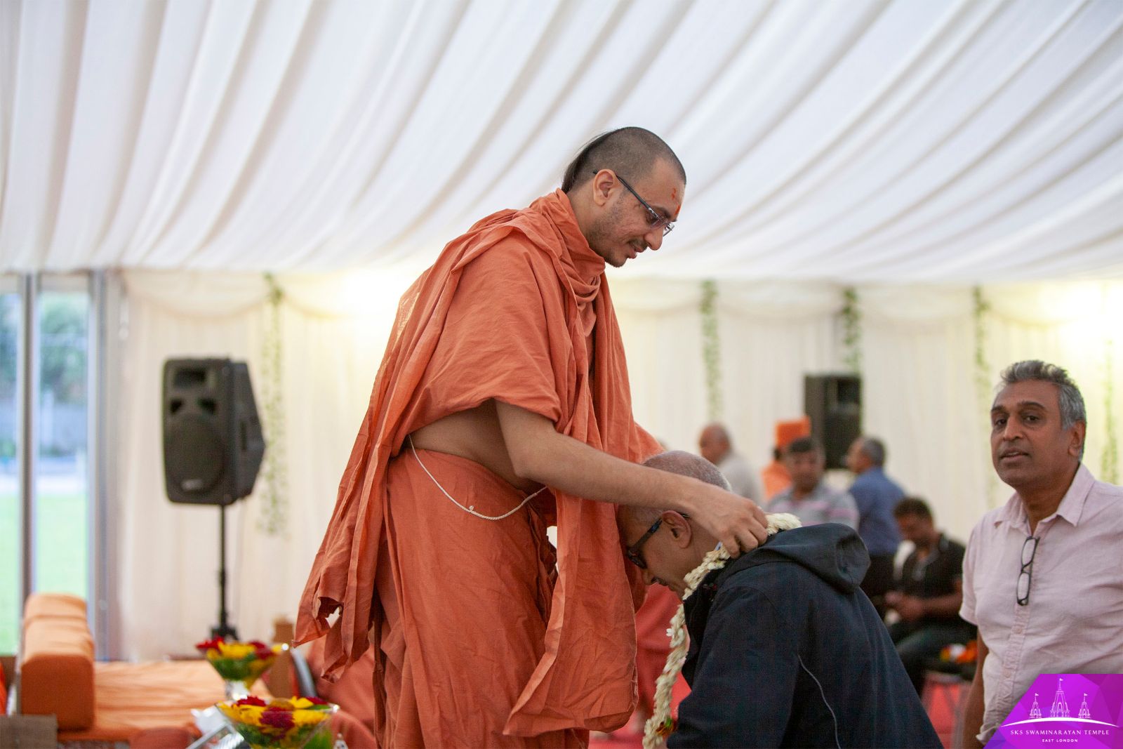 ©1987-2017 SKS Swaminarayan Temple East London